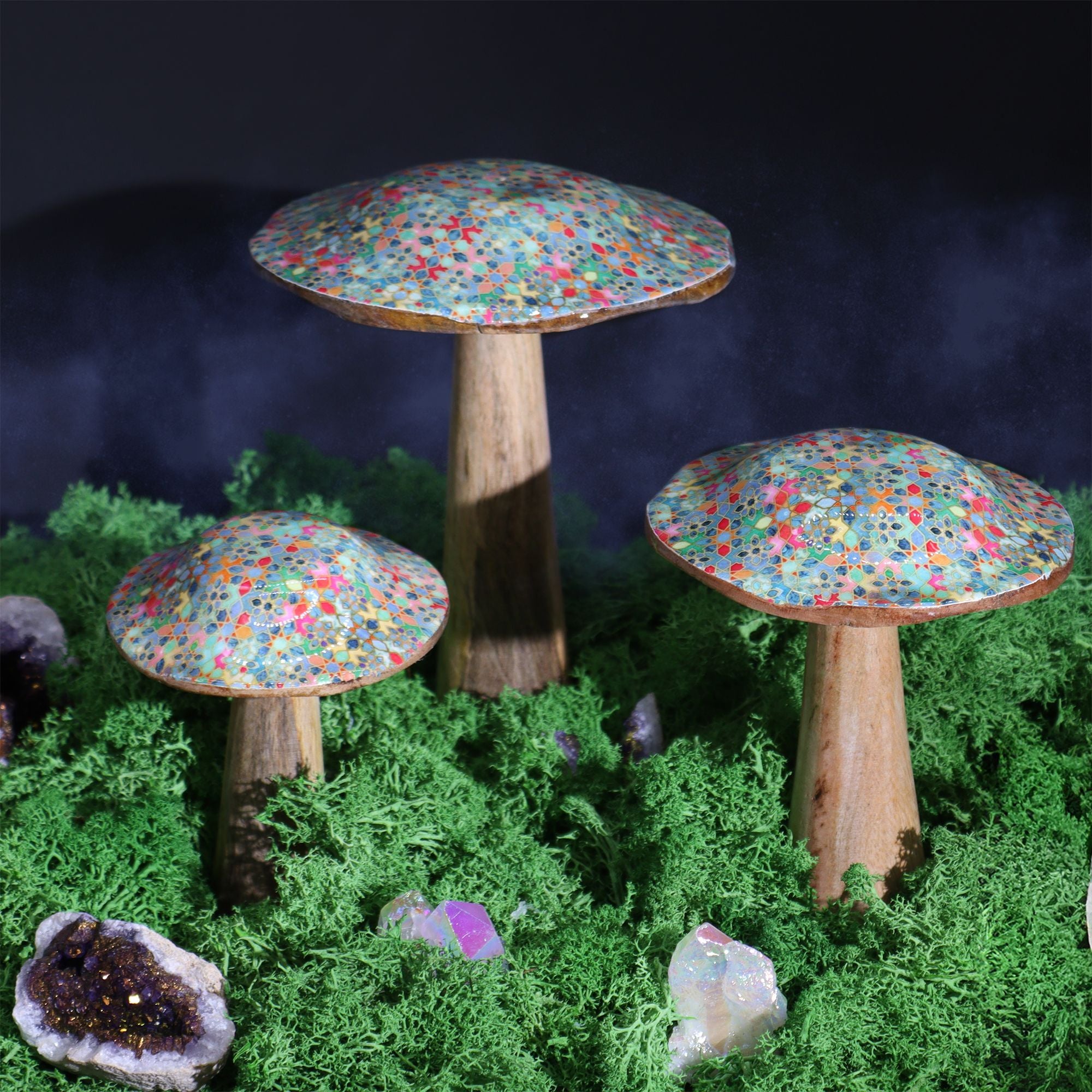 Small Enamelled Decorative Mushroom (10cm) – Mediterranean Tile Pattern – product view in resin and  wood
