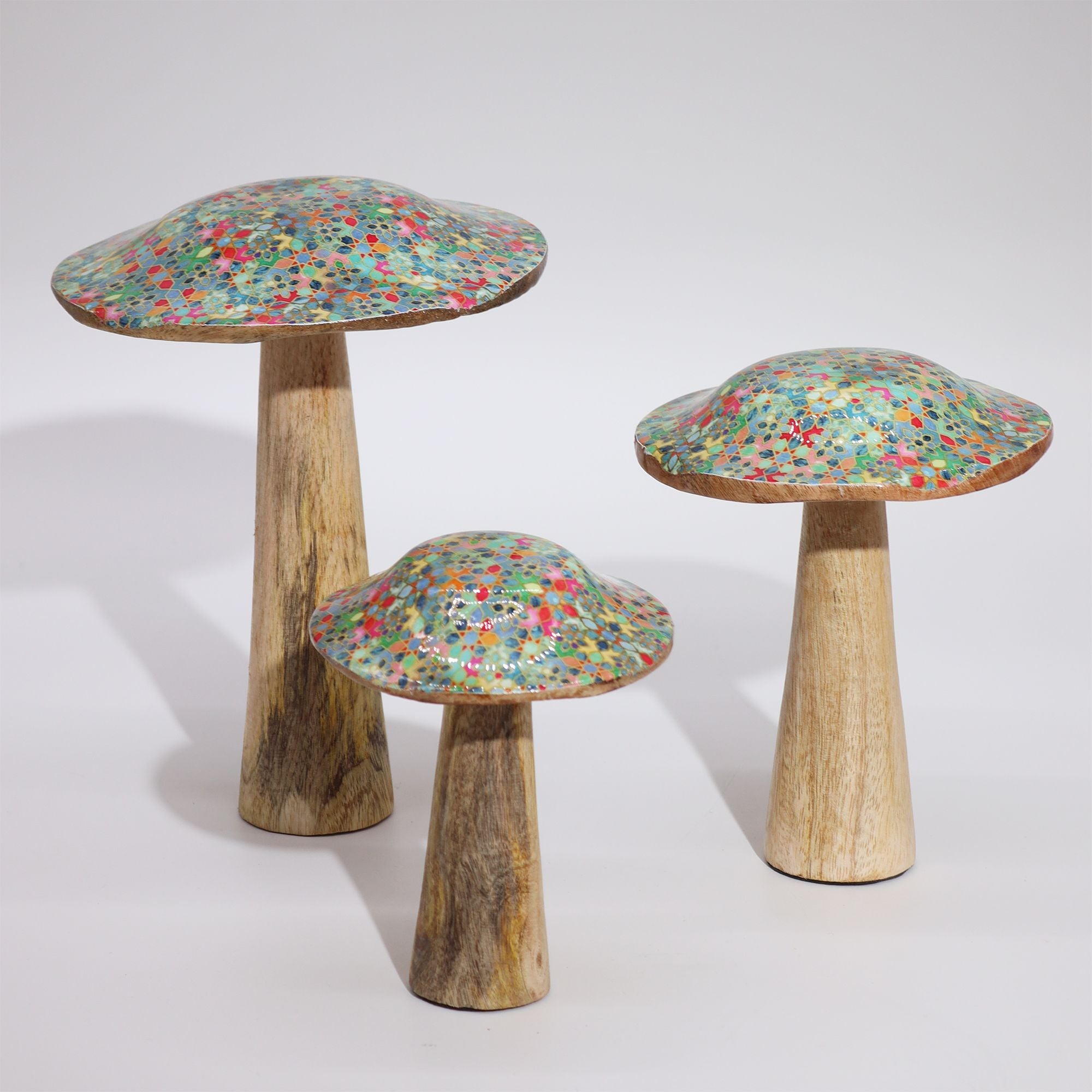 Small Enamelled Decorative Mushroom (10cm) – Mediterranean Tile Pattern – detail view 2 in resin and  wood