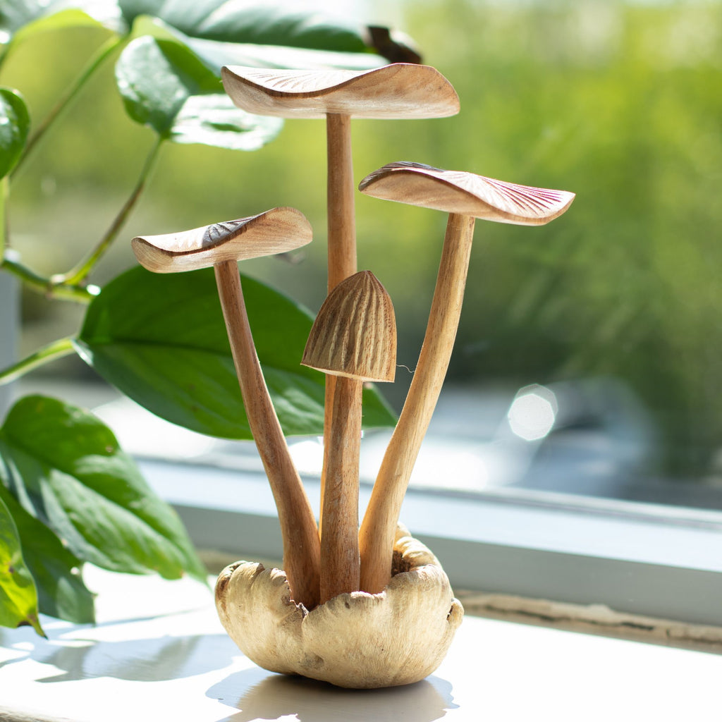 Large Handcrafted Parasite Wood Mushroom Sculptures - Set of 4 – detail view 2