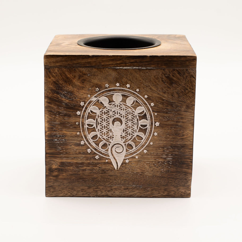 Large Square Mango Wood Oil Burner with Engraved Moon Goddess – detail view 2