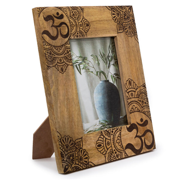 Large Mango Wood Picture Frame (for 13x18cm) 28x23x2cm – Mandala – Black – front product view of mango wood picture frame
