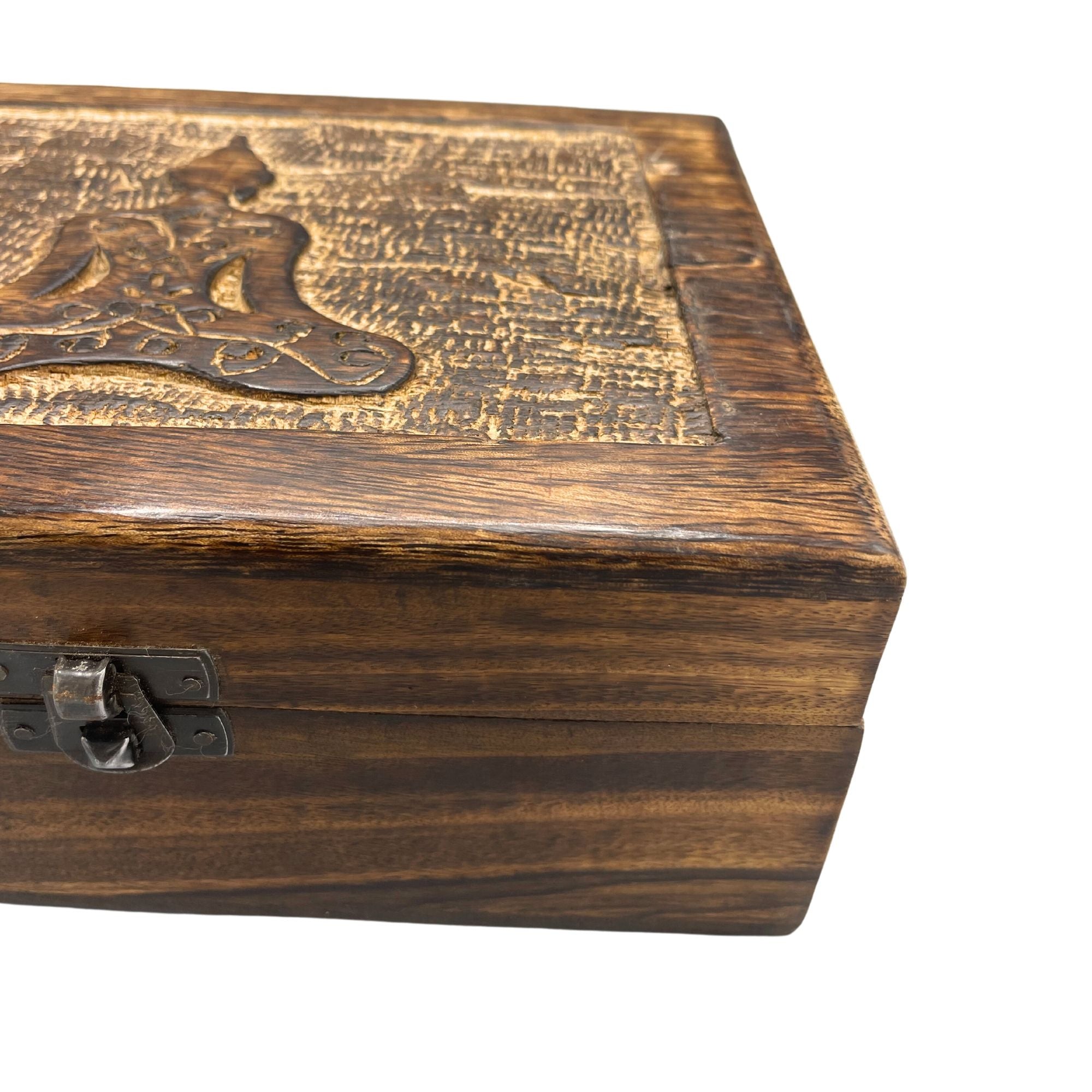 Large Wooden Keepsake Box 20x15x7.5cm – Buddha – detail view 2 of carved wooden keepsake box
