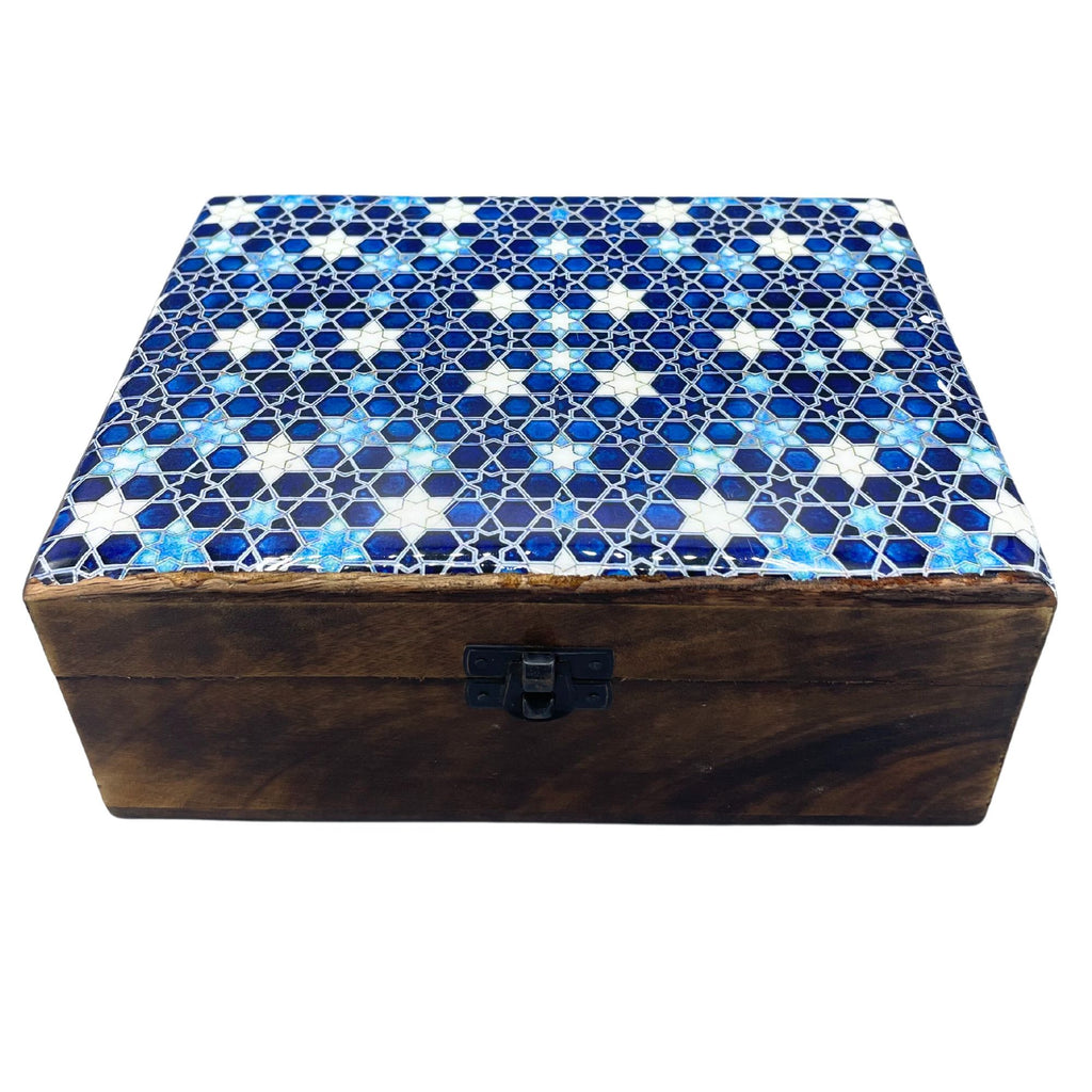 Large Ceramic-Glazed Wooden Keepsake Box – 20x15x7.5cm – Blue Stars – detail view 3 of ceramic glazed wooden box