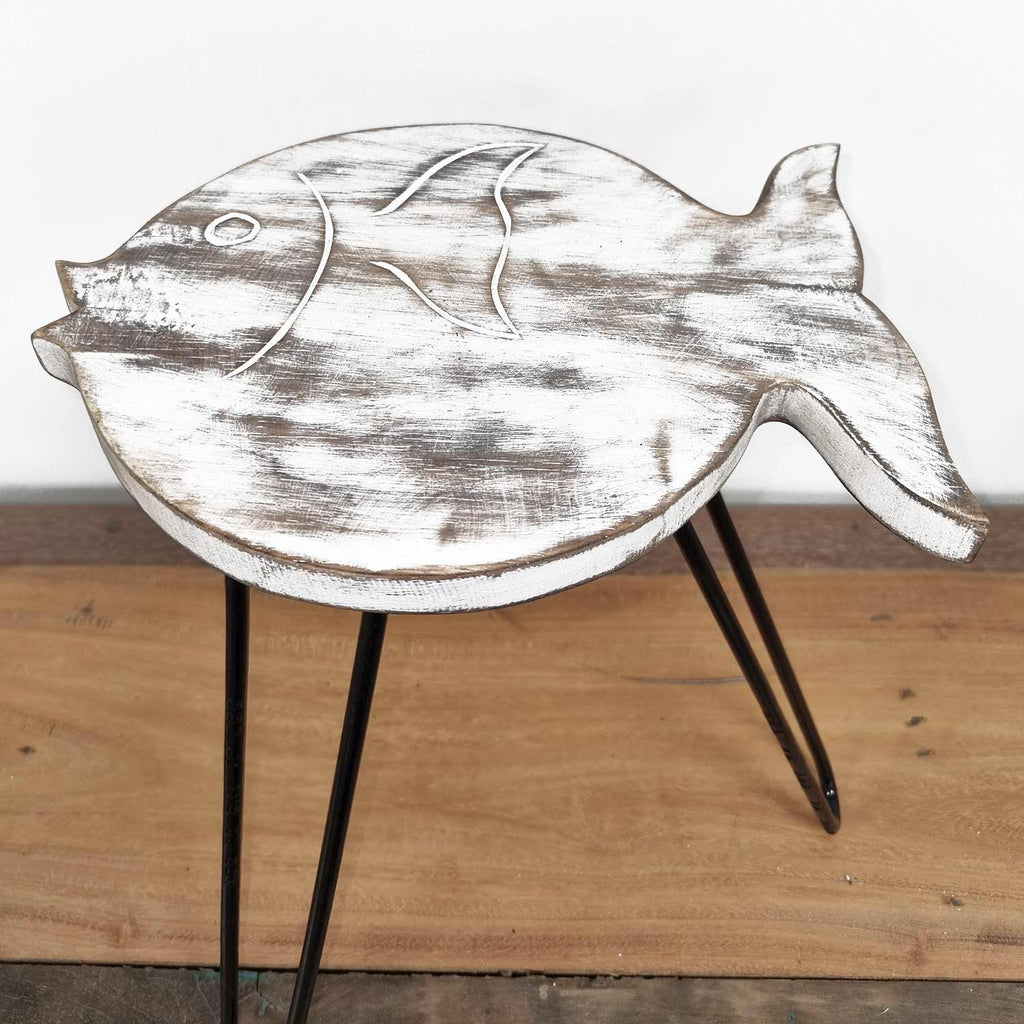 Albasia Wood Fish Stand – Whitewashed – detail view 2 of wooden plant stand