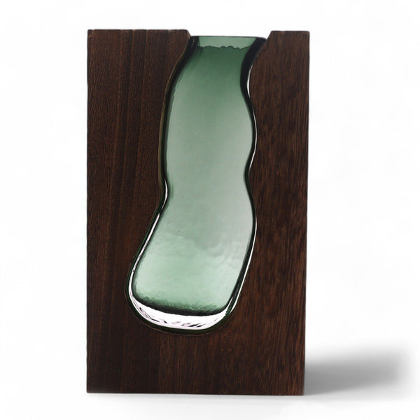 Glass Vase/Terrarium inside Dark Tungwood – front product view of glass terrarium