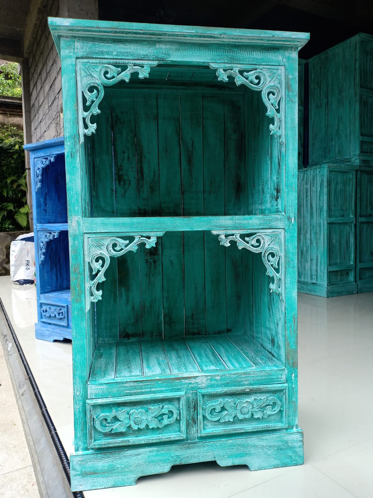 Turquoise Wash Albasia Wood Bathroom Storage Cabinet – detail view 4 of wooden bathroom cabinet