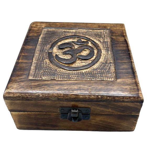 Square Wooden Keepsake Box 13x13x6cm – Om – front product view of carved wooden keepsake box